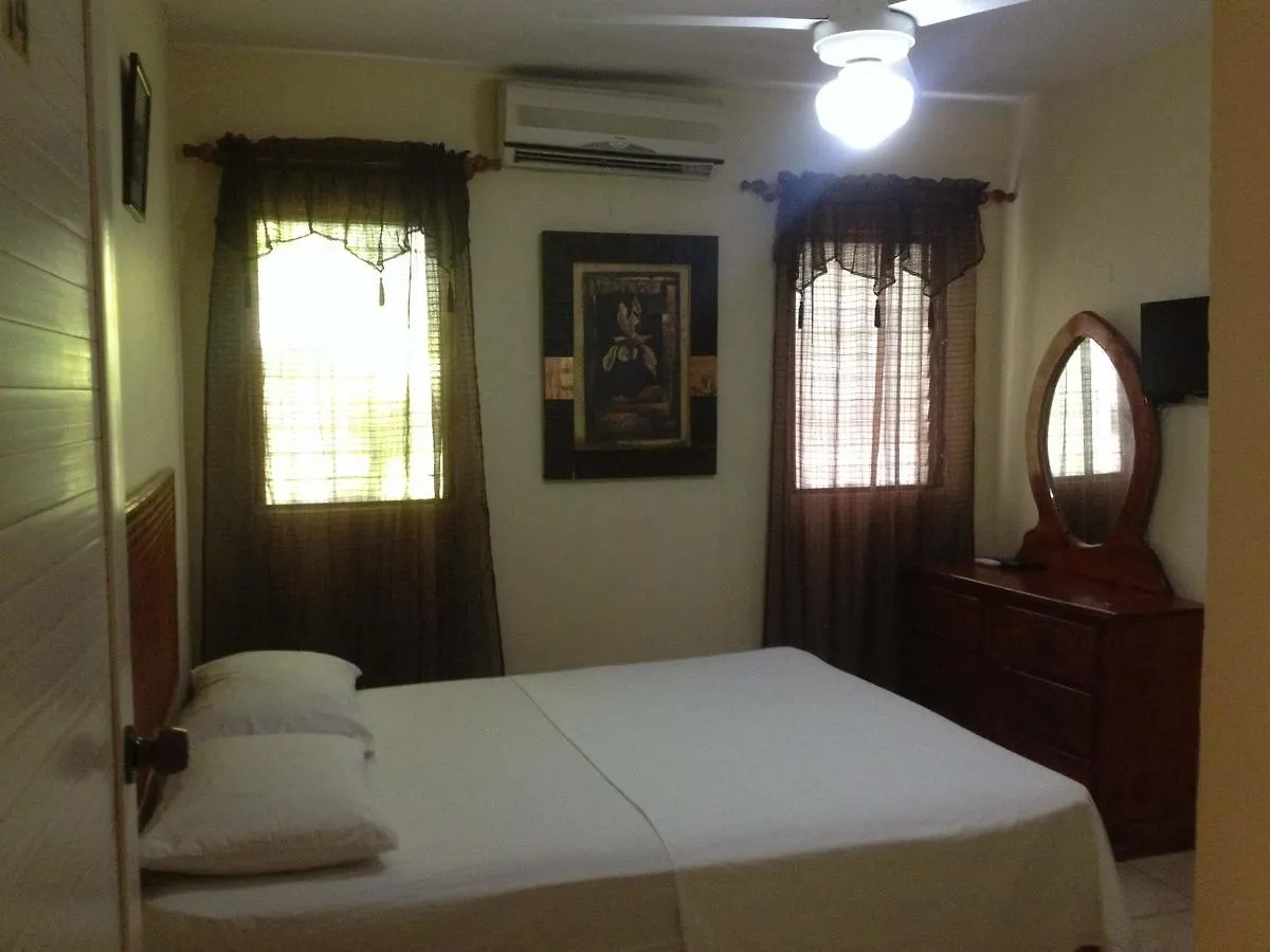 Hotel El Coco Santo Domingo